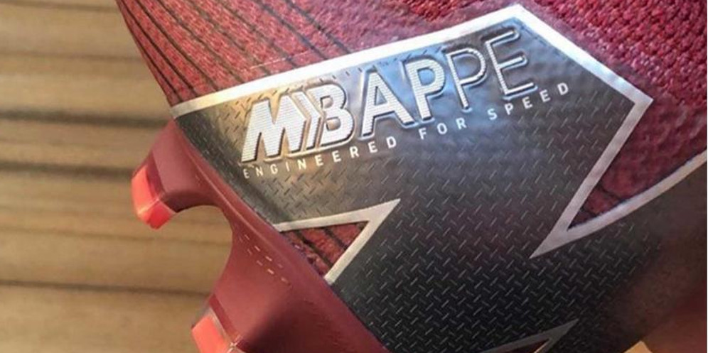 The Flash-nya Sepakbola, Mbappe Dapat Sepatu Nike Edisi Spesial